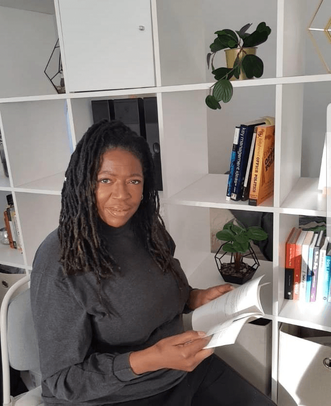 Dr Helen Ann Deane, founder of HDC Training & Consultancy